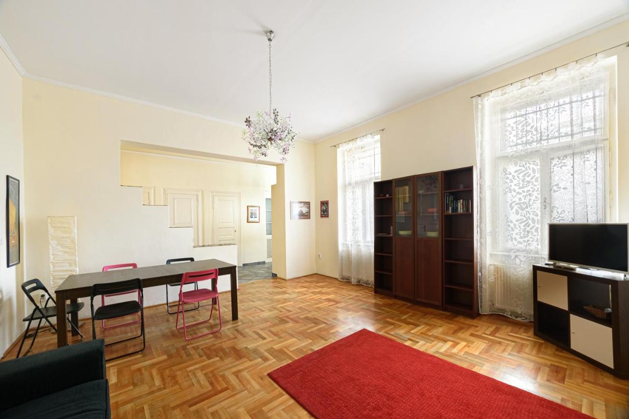 Alessia Apartment City Center ブダペスト エクステリア 写真