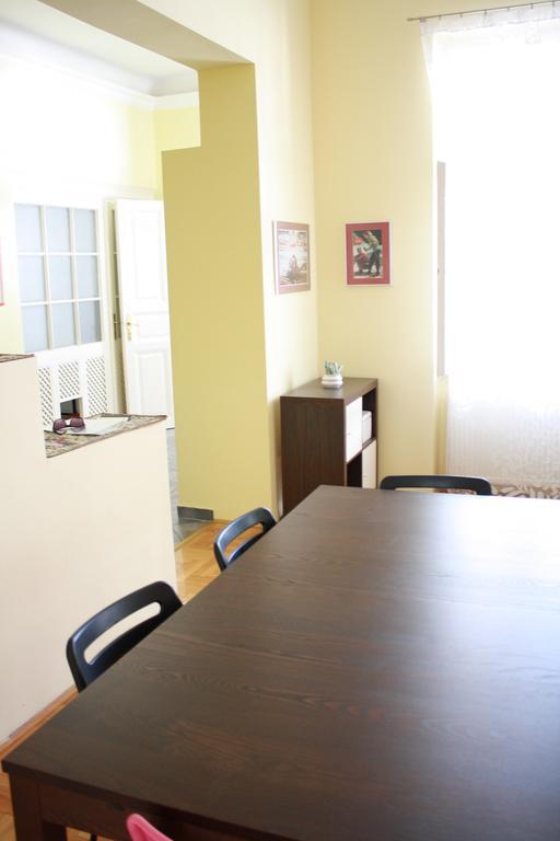 Alessia Apartment City Center ブダペスト エクステリア 写真